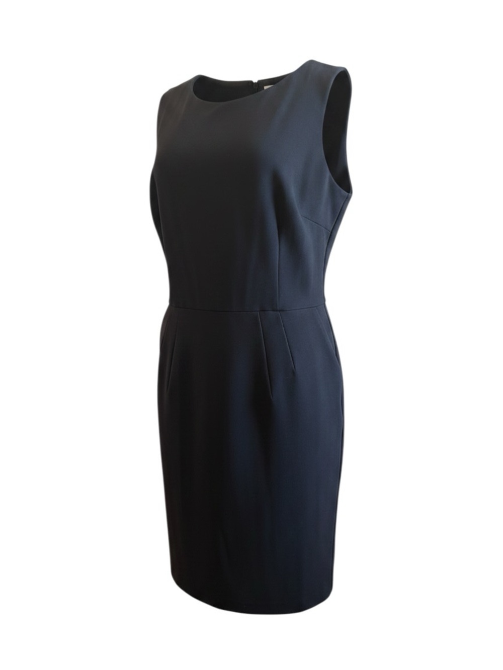 Classic Lands End Sleeveless Sheath Dress in Black
